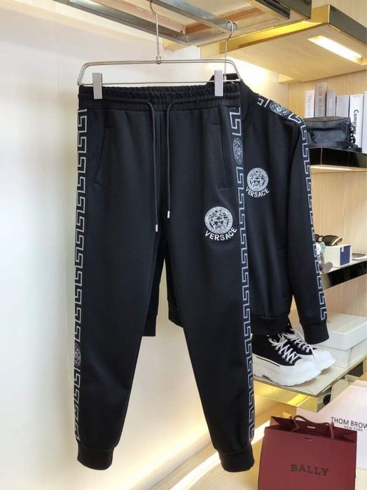 VERSACE спортивный мужской костюм , люкс