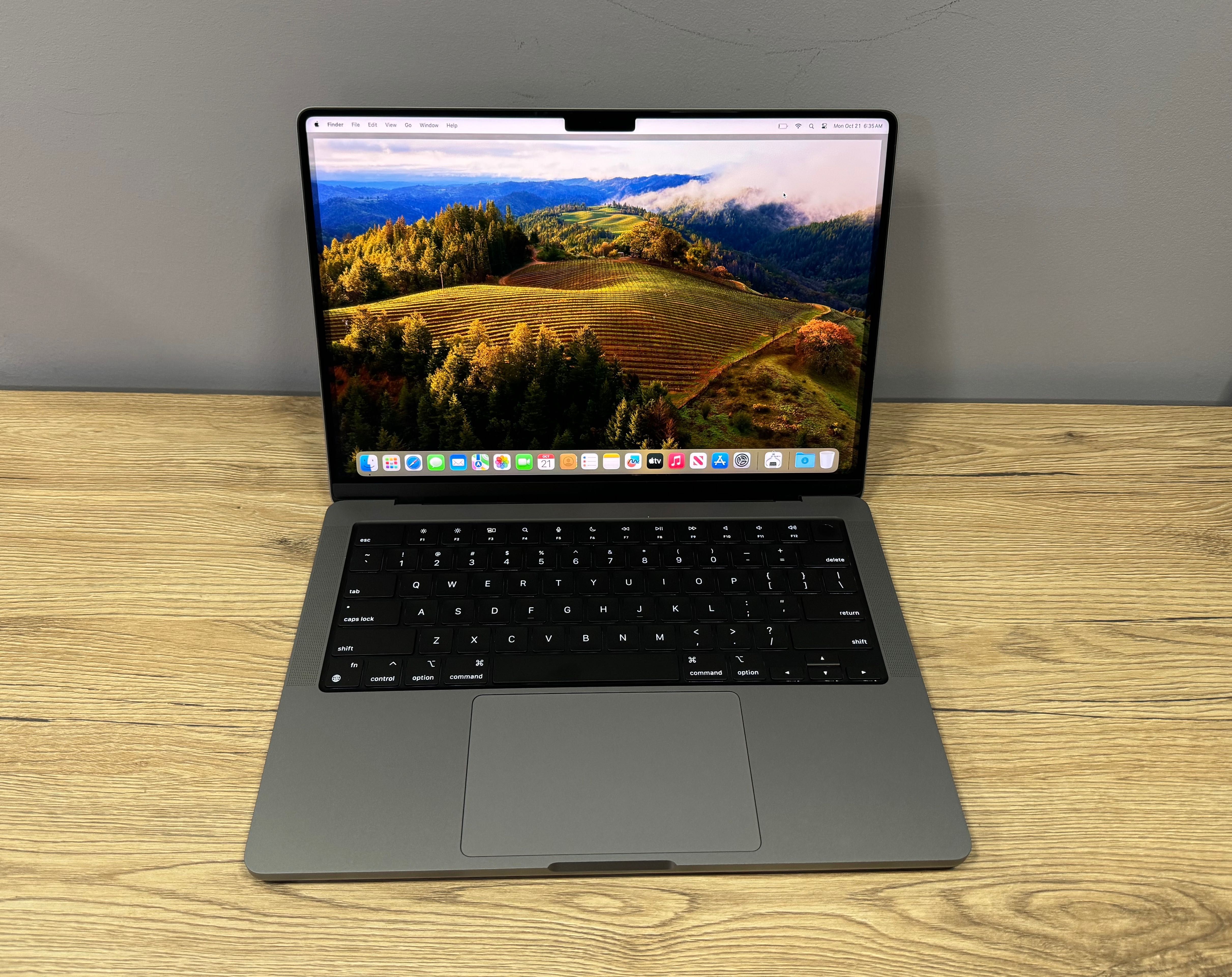 MacBook PRO 14 M1 MAX 10 CPU/ 32 GPU/ 64 RAM/ 2TB Space Gray