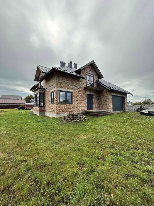 Продаю будинок в Старому Лисці