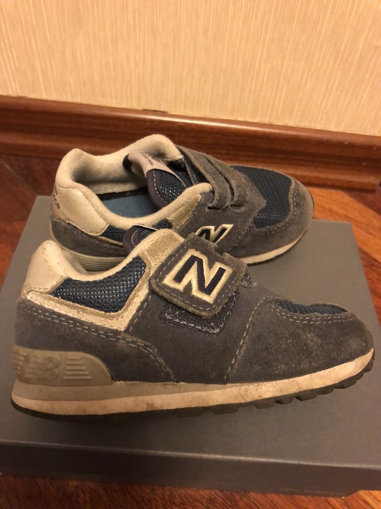 New balance кросівки дитячі