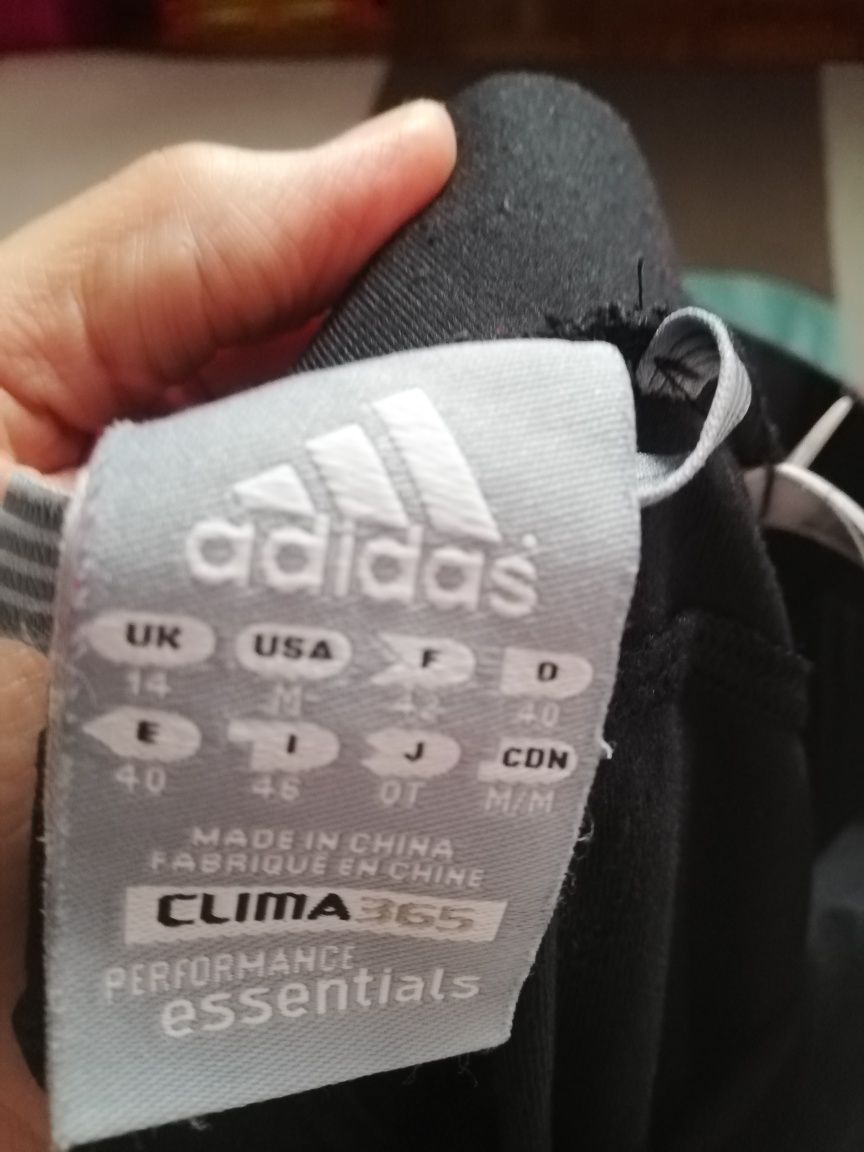 Komplet sportowy damski , Adidas, rozmiar M.
