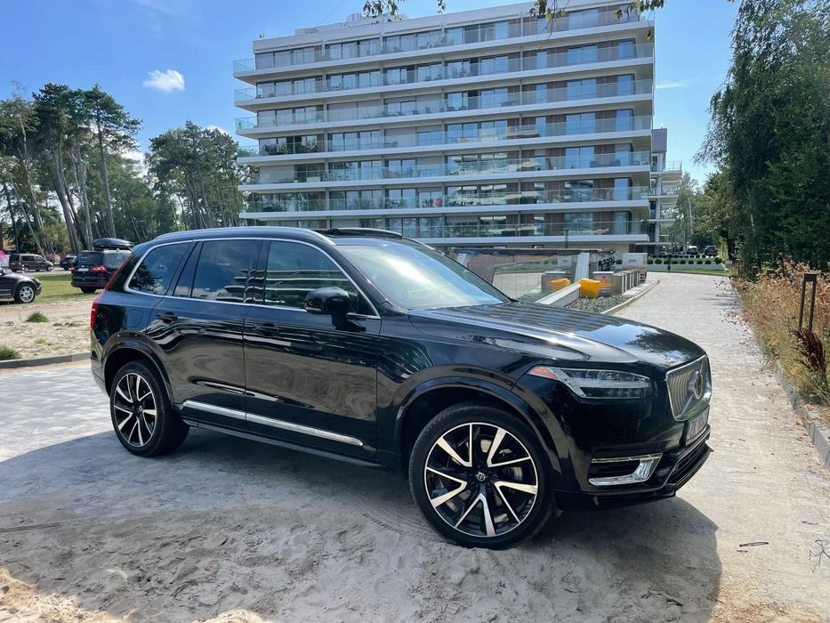 Volvo XC 90 T8 AWD Plug-In Hybrid, panorama, ogrzewanie postojowe, 7 os, ideał