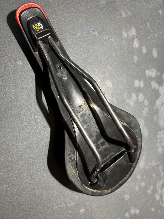 Siodło fizik tundra m5