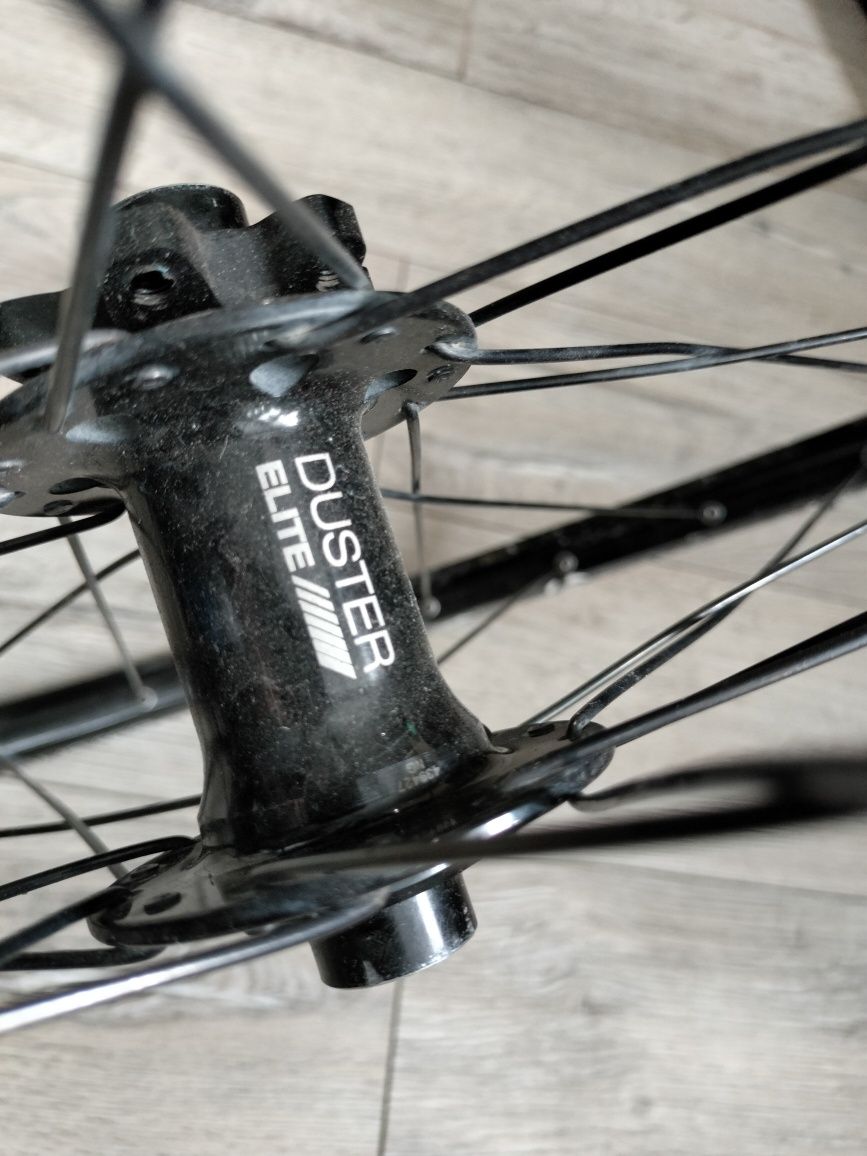 Koło rowerowe 27,5 100x15 enduro bontrager duster Elite