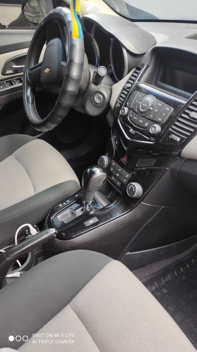 Chevrolet Cruze 2011 року