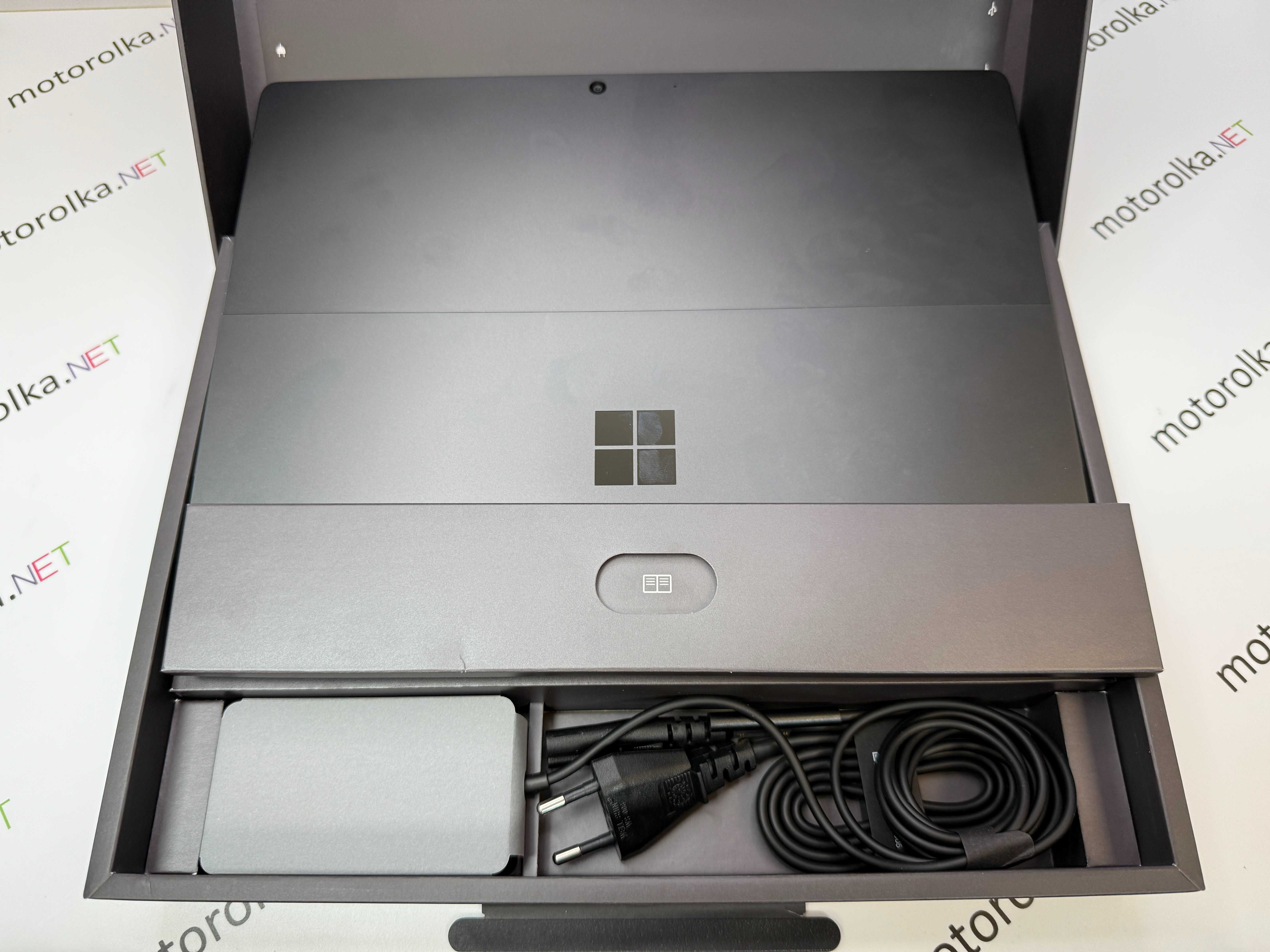 Microsoft Surface Pro 11 (2024) 13 2K/Snapdragon X plus/16 RAM/512 USE