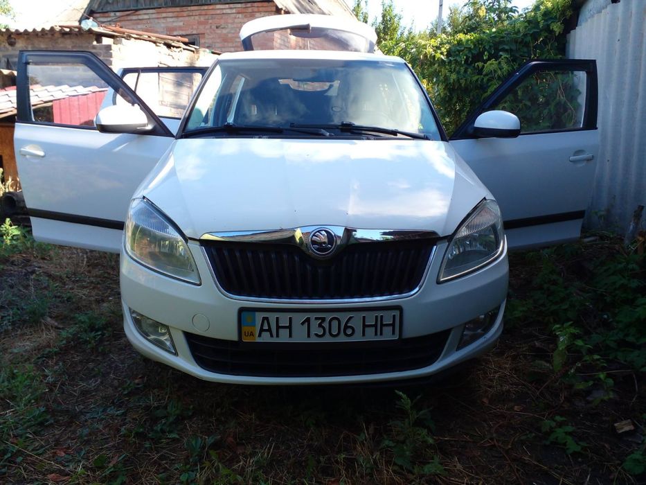 Skoda fabia  2011