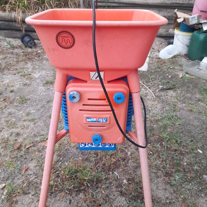 Triturador de milho eléctrico