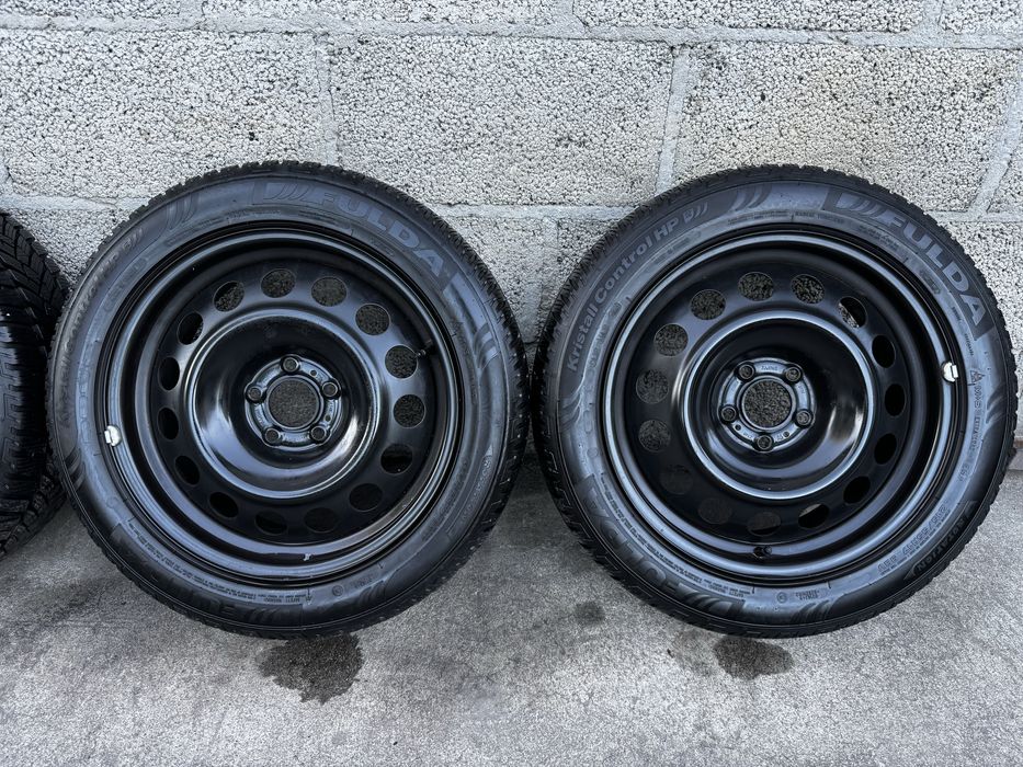 Koła Zimowe R17 5x114.3 Kia Hyundai Nissan Renault Mazda 215/55/17 21r