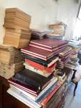 Lote de 200 livros, diferentes areas
a  recolha e feita em benavente