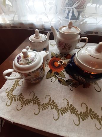 Чайники для заварки чая.