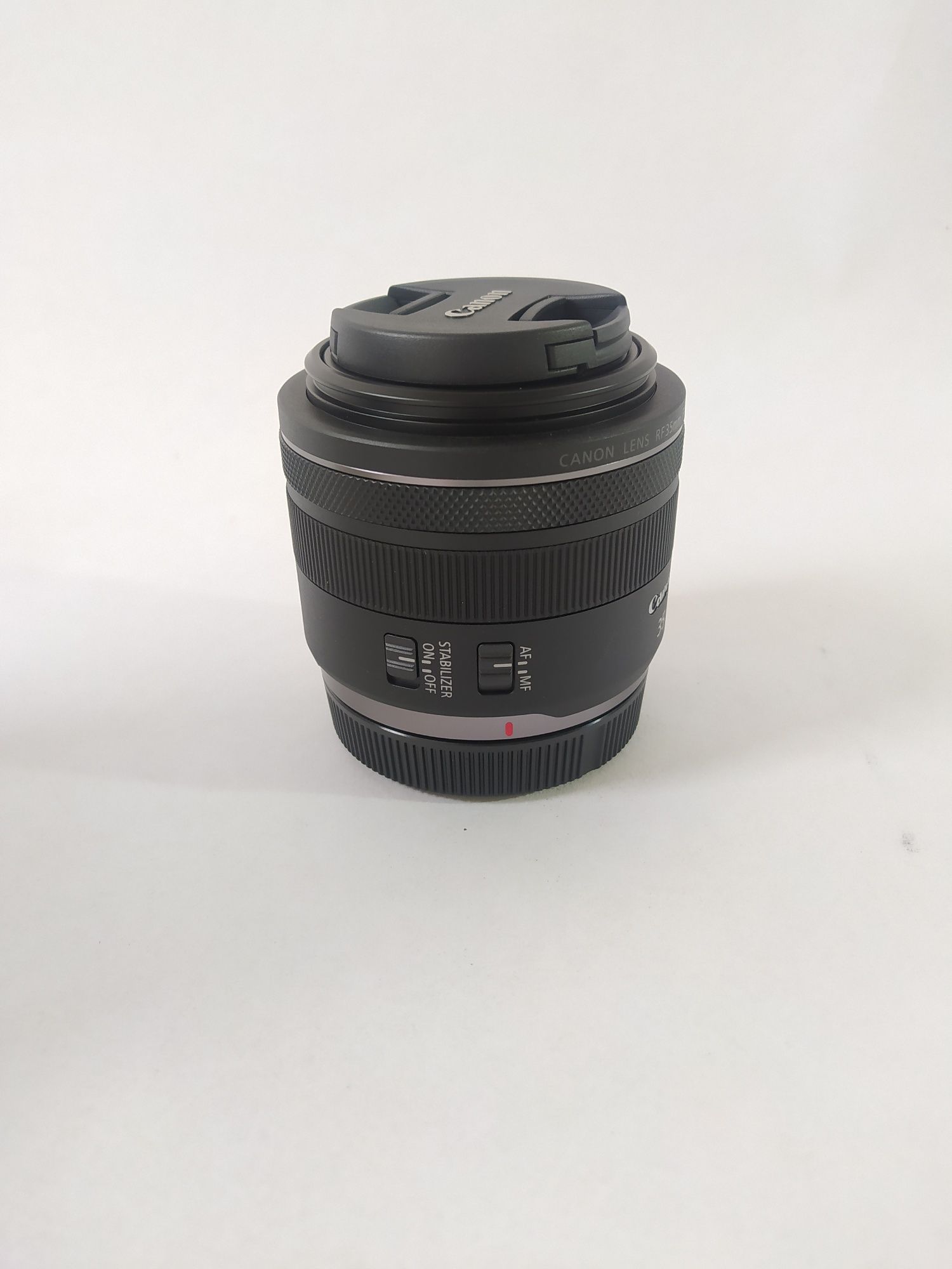 Об'єктив Canon RF 35mm f/1,8 IS Macro STM  НОВИЙ