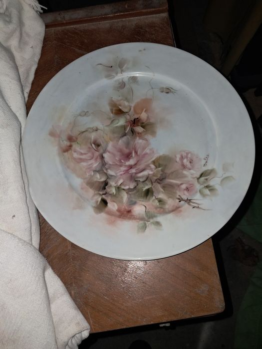 Prato grande pintado a mão