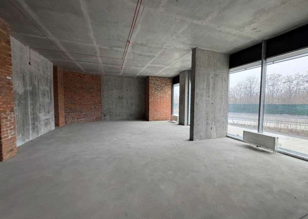 ЖК Діброва Парк!Фасадне нежитлове приміщення на Віктора Некрасова.