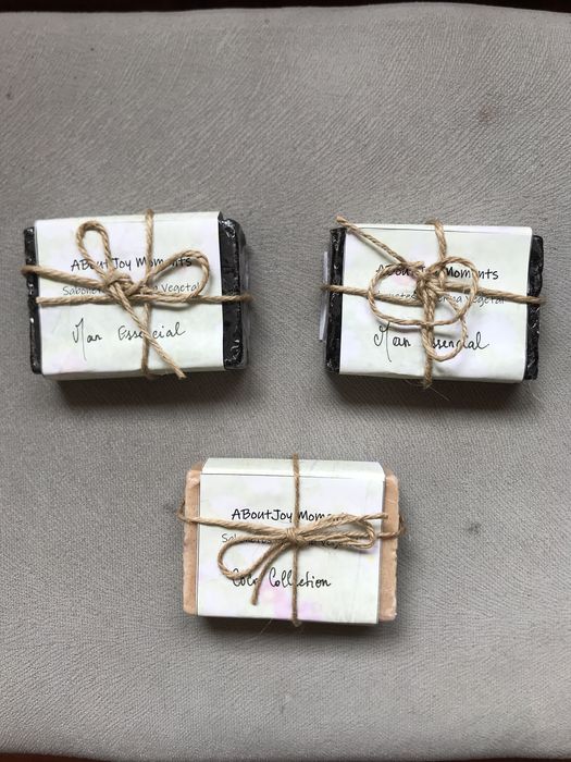 Conjunto sabonetes rosto/corpo de glicerina artesanais NOVOS