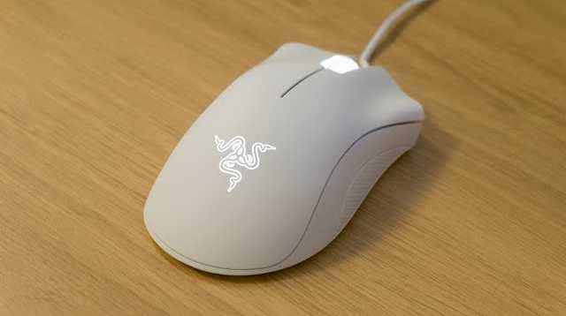 Срочно комп'ютерна миша Razer DeathAdder Essential USB White