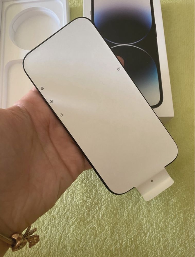 iPhone 14 pro novo