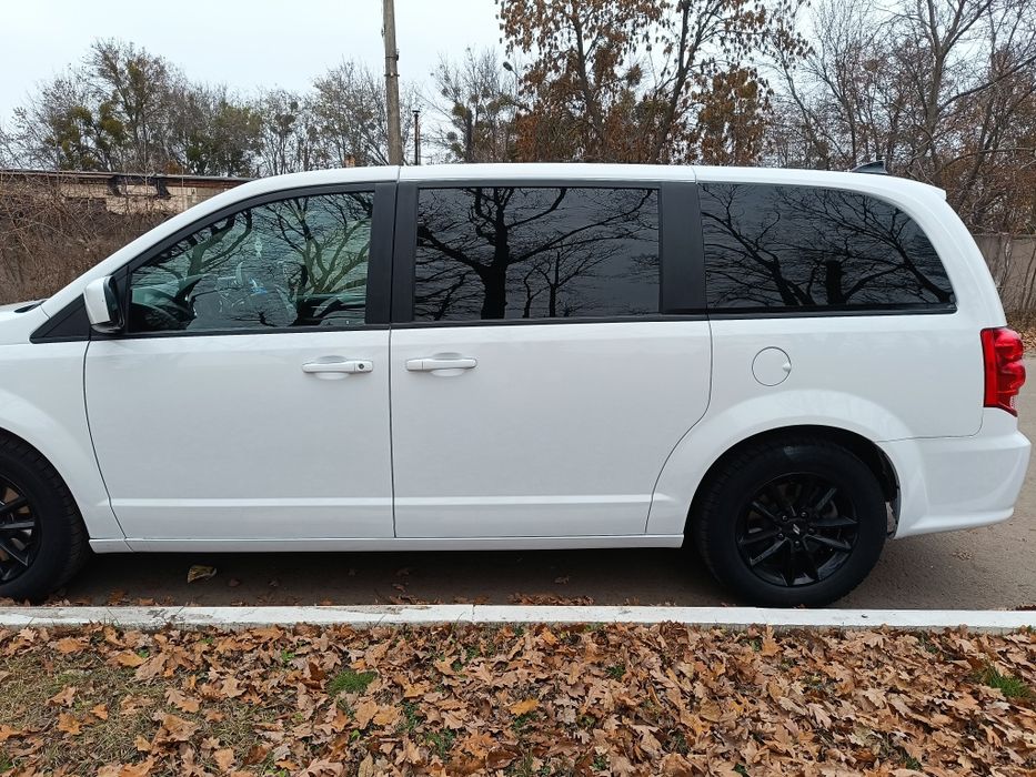 Dodge Grand Caravan 2020р