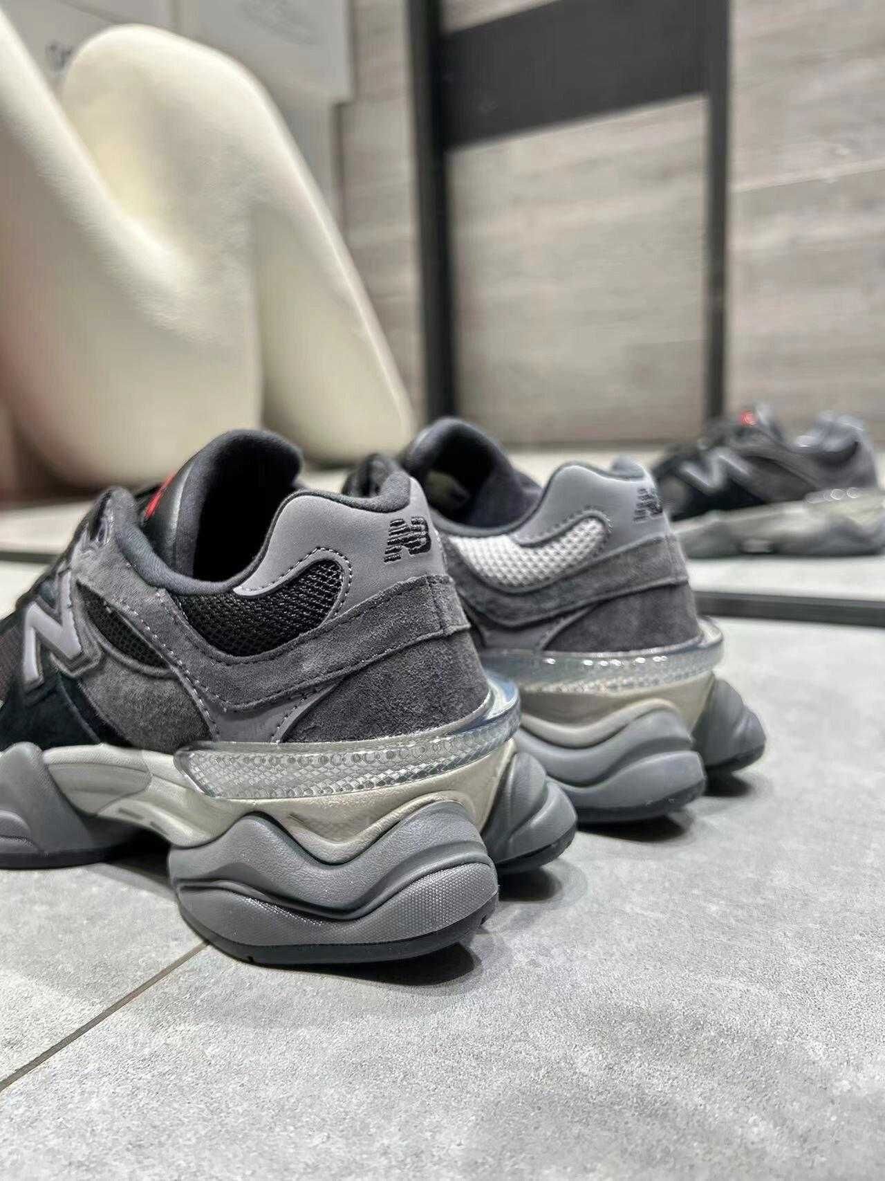 New Balance 9060Black Castlerock Grey R.41.5