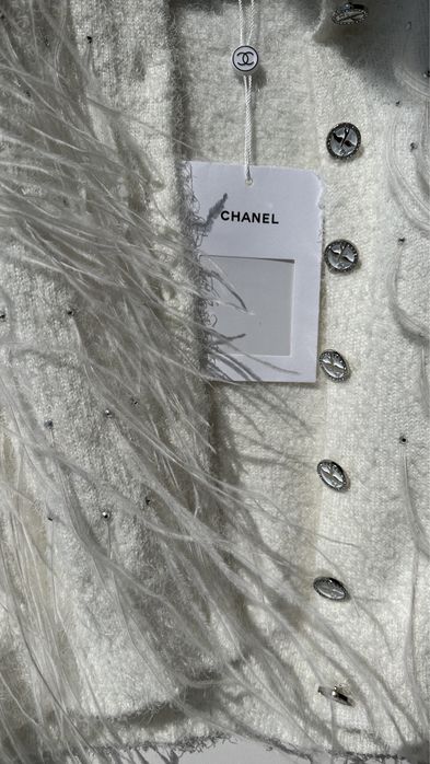 Sweter Chanel Biały