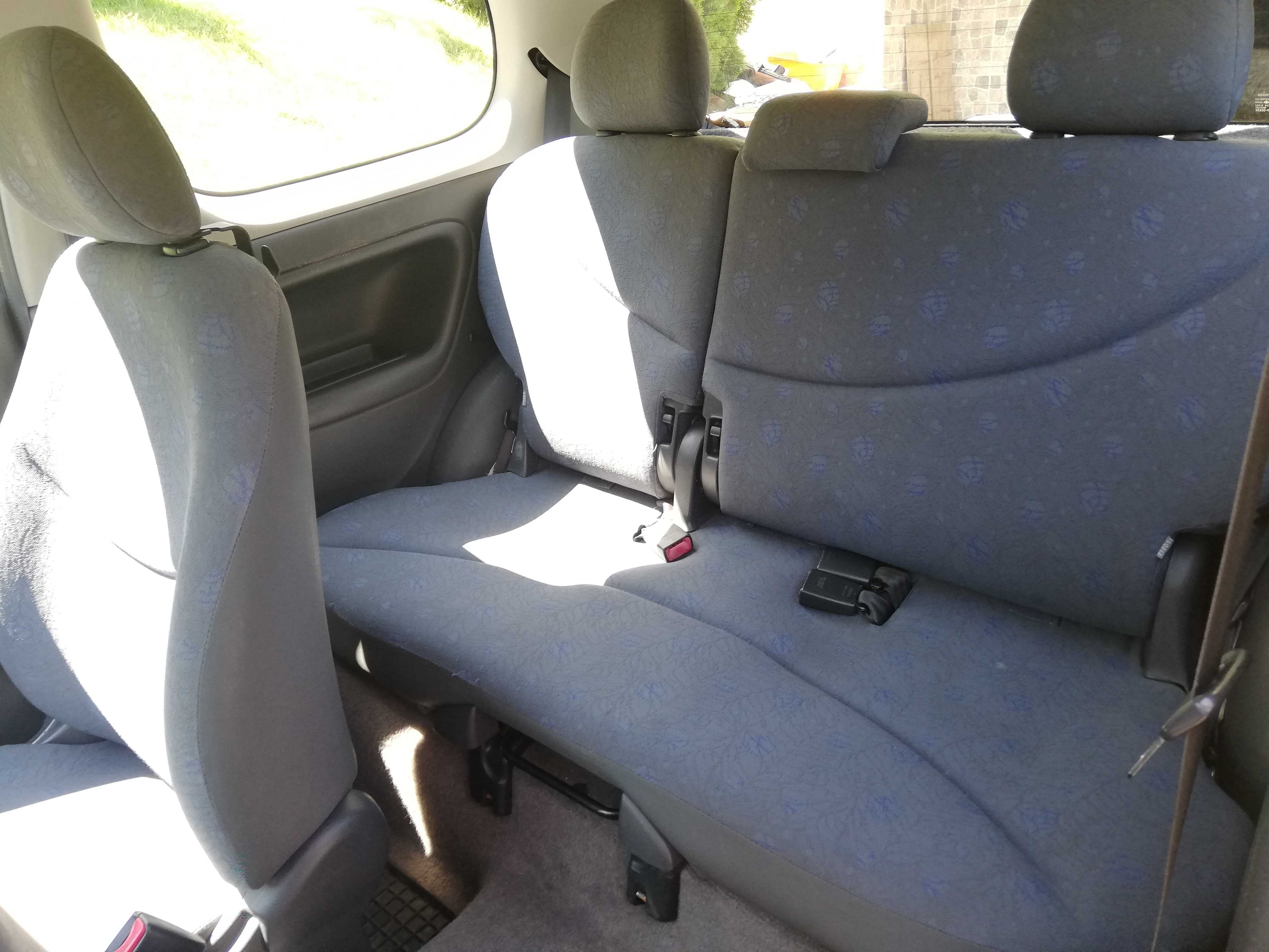 Toyota Yaris 1,0 benzyna 2002 klimatyzacja