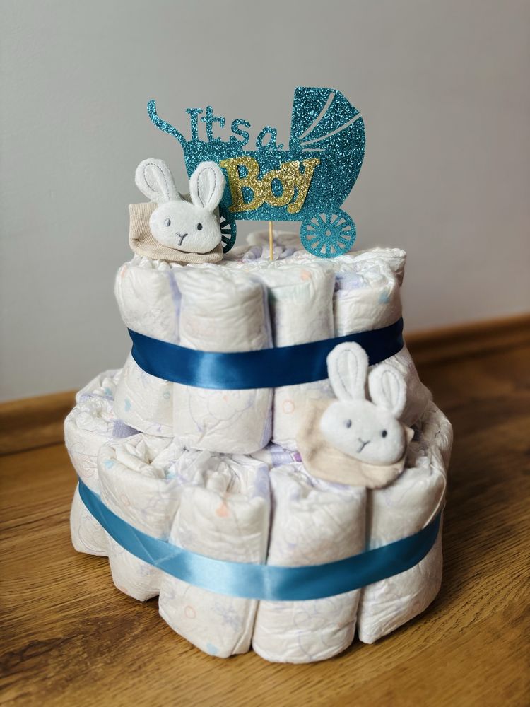 Tort z pampersów prezent baby shower roczek Chrzest boho