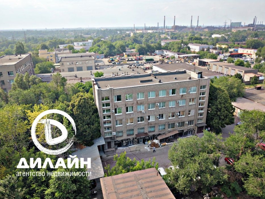 5-ти этажный офисно-торговый комплекс в центре города