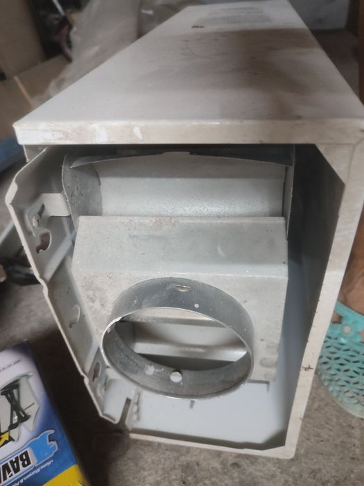 Продам газ колонку Zanussi