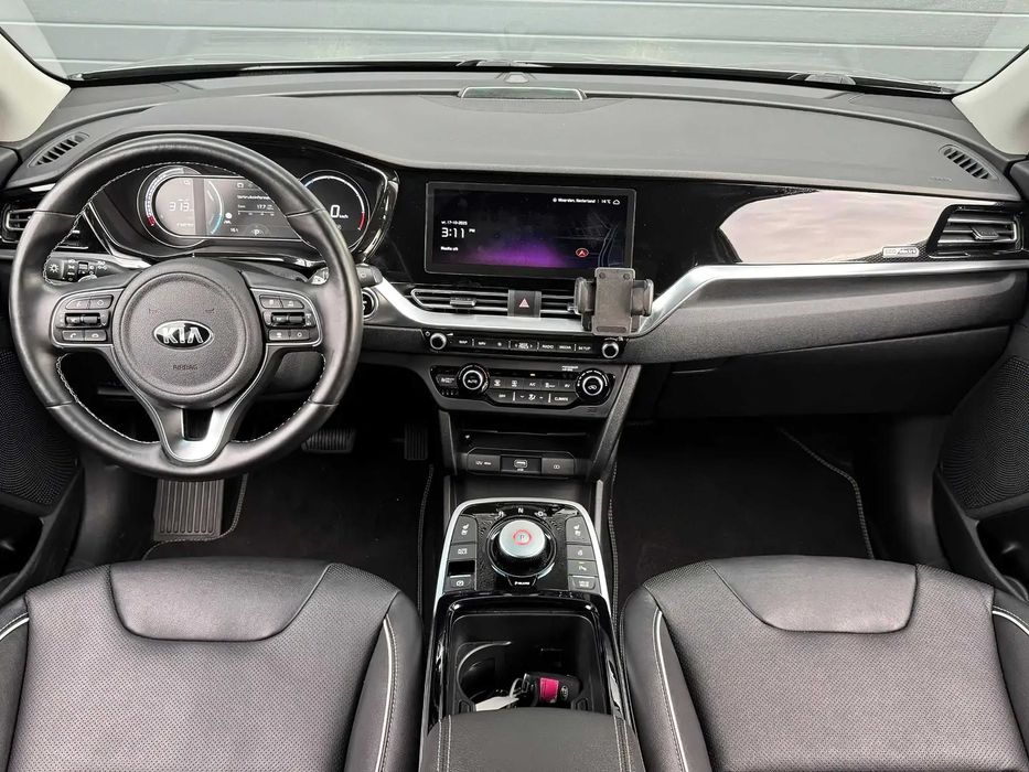 Kia e-Niro      2020