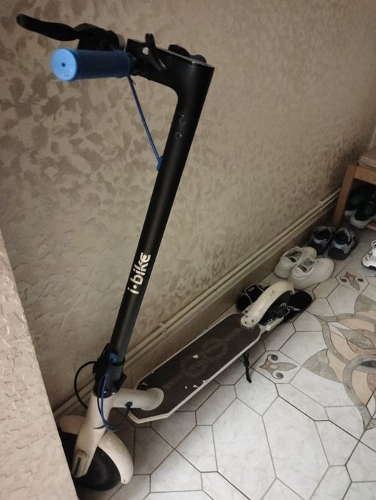 Продам електросамокат  I-bike
