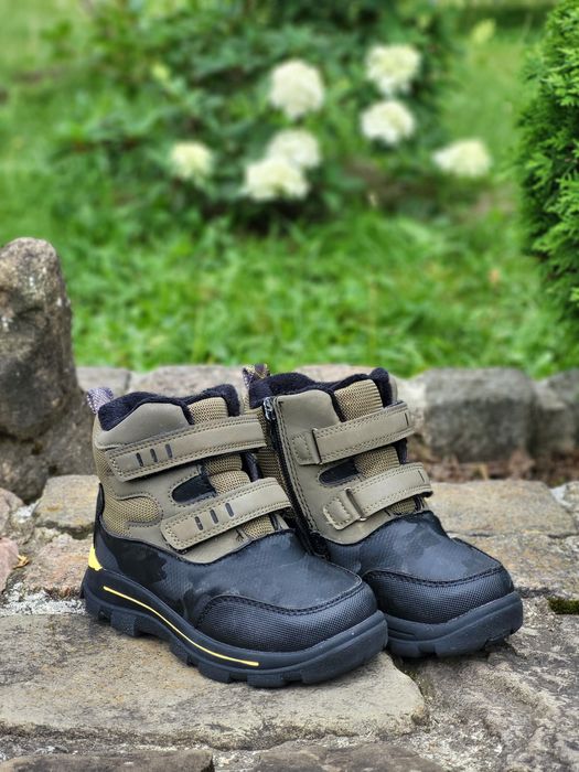 Зимові черевики для хлопчика