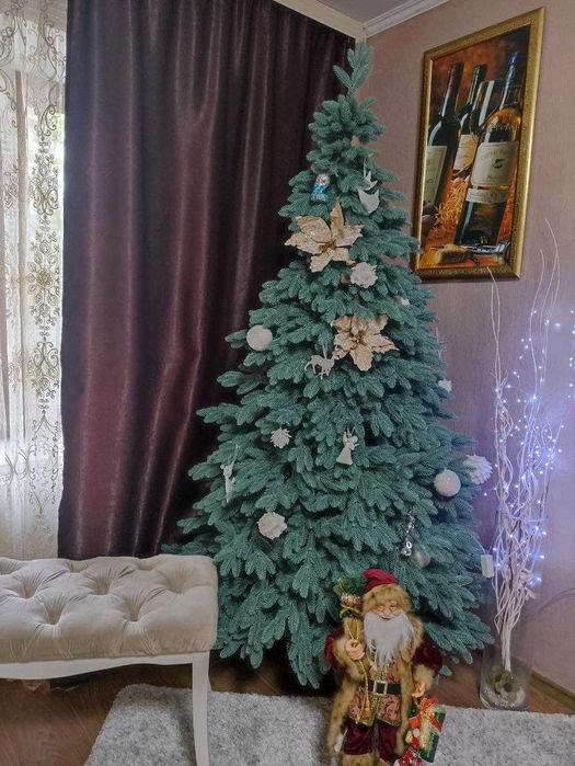 Елка искуственная литая. Ялинка штучна лита. Ялинка різдвяна. Смерека