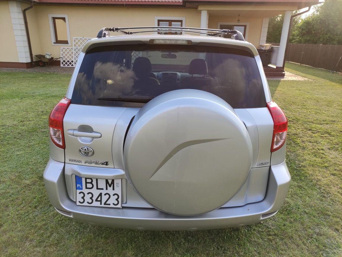 Toyota RAV4 2006r. LIMITED 7-mio osobowa 4x4