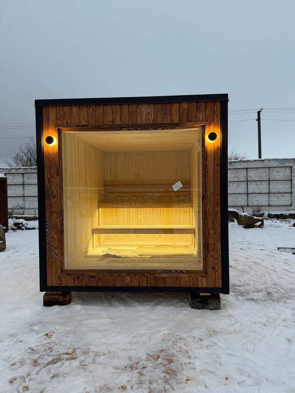 Sauna z dużym oknem panoramicznym