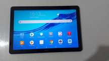 Tablet Huawei MediaPad T5 10,1" 2 GB / 16 GB czarny