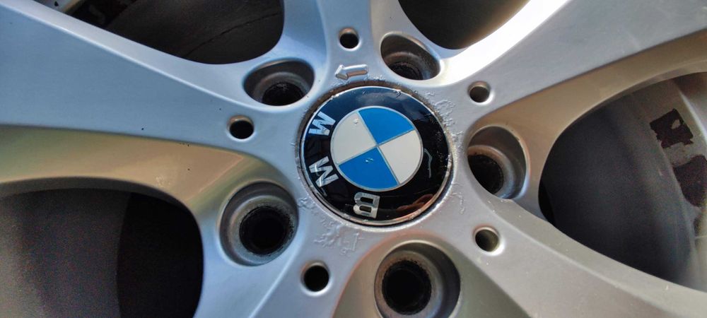 Felgi oryginalne Aluminiowe BMW 5x120  7Jx16  ET31  4-szt