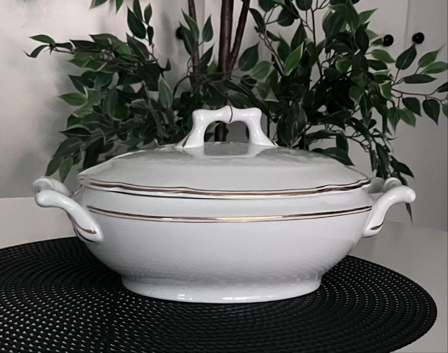 Przedwojenna porcelana Giesche. Waza