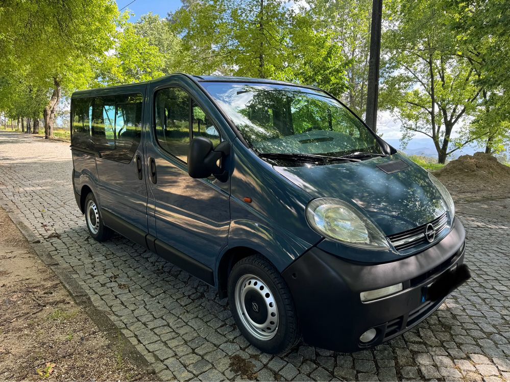 Opel vivaro 6 Lugares 1.9CDTI 2004