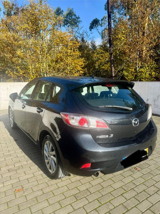 Mazda 3 - Gasoleo - 209000