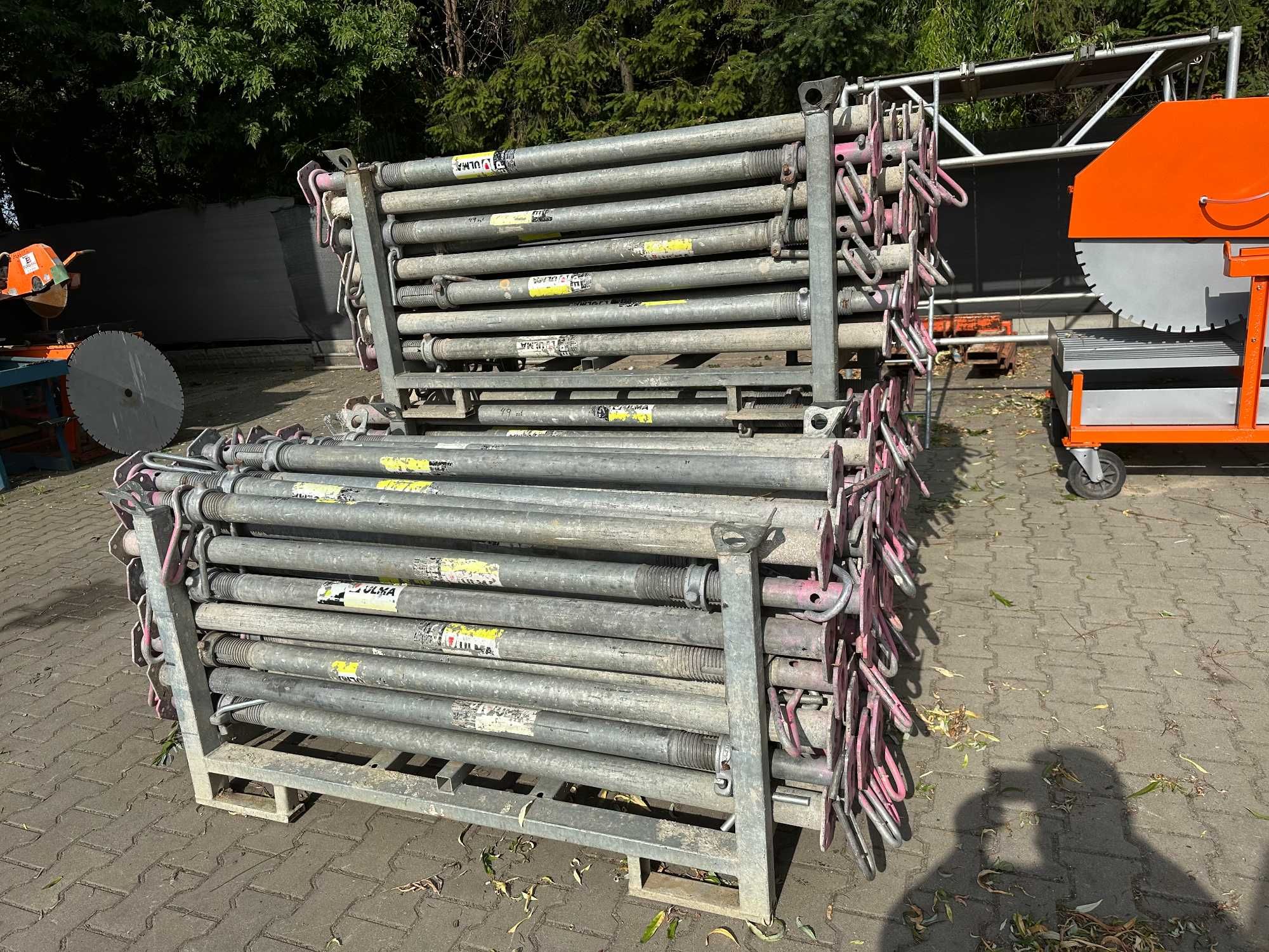 Podpory Sztyce Stemple ULMA C+D 3m 30 KN Doka Peri dźwigar podpora