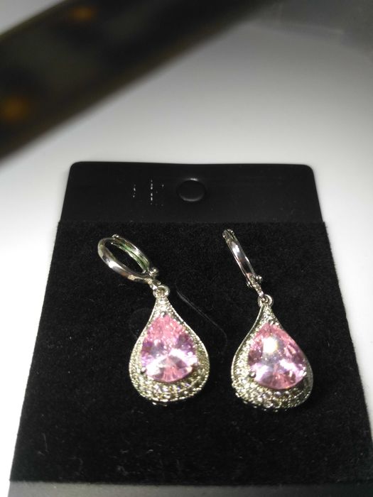 Серьги кристалы бижутерия