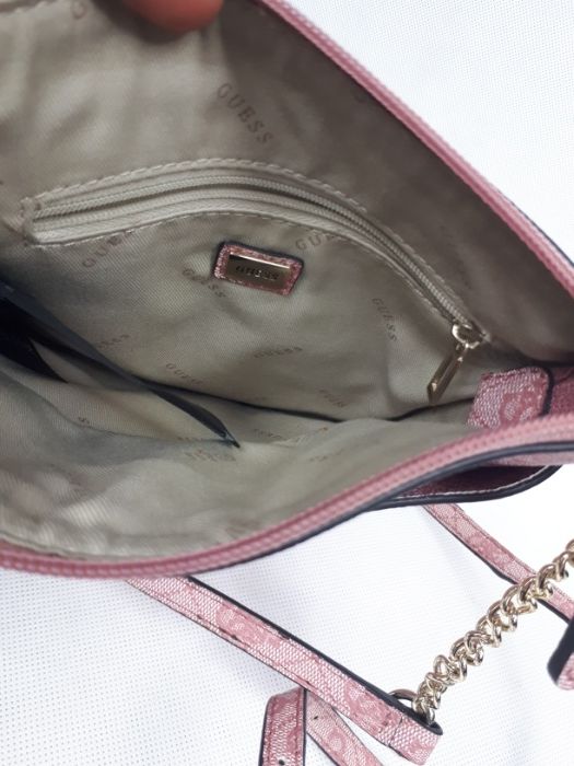 SP Nowa listonoszka GUESS różowa monogram torebka oryginalna
