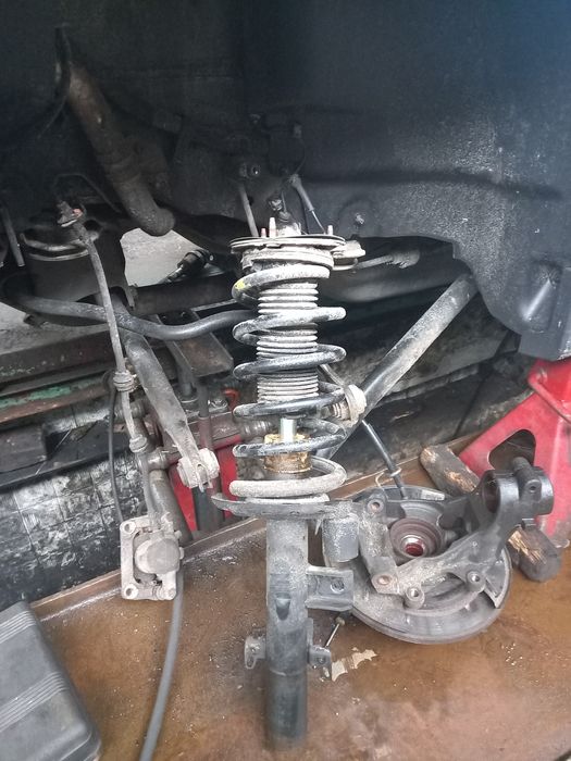 СТО,ремонт підвісок та двигунів