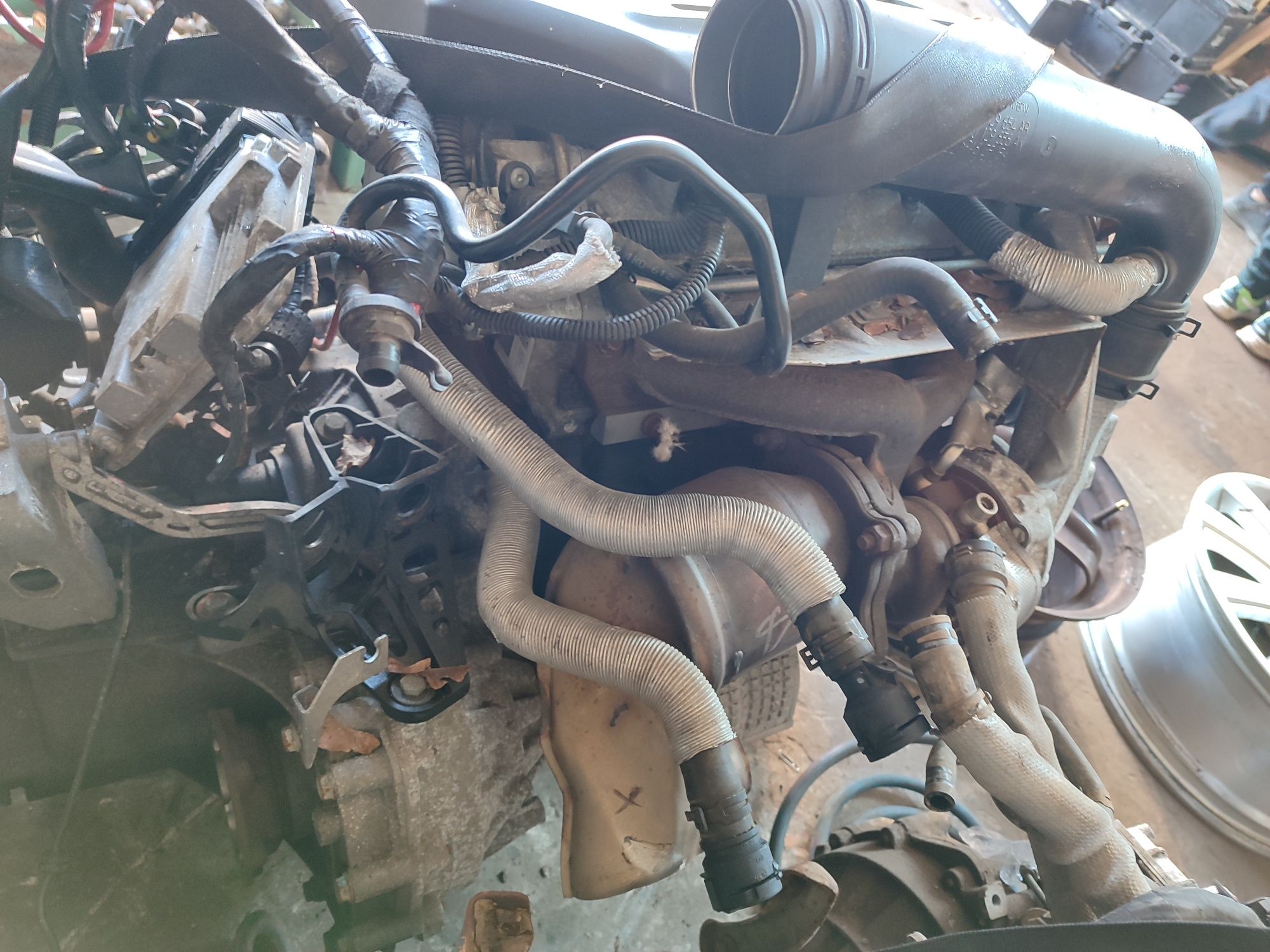 Мотор 1.8 tsi двигун двигатель бензин BZB CDA Volkswagen Passat B6 B7