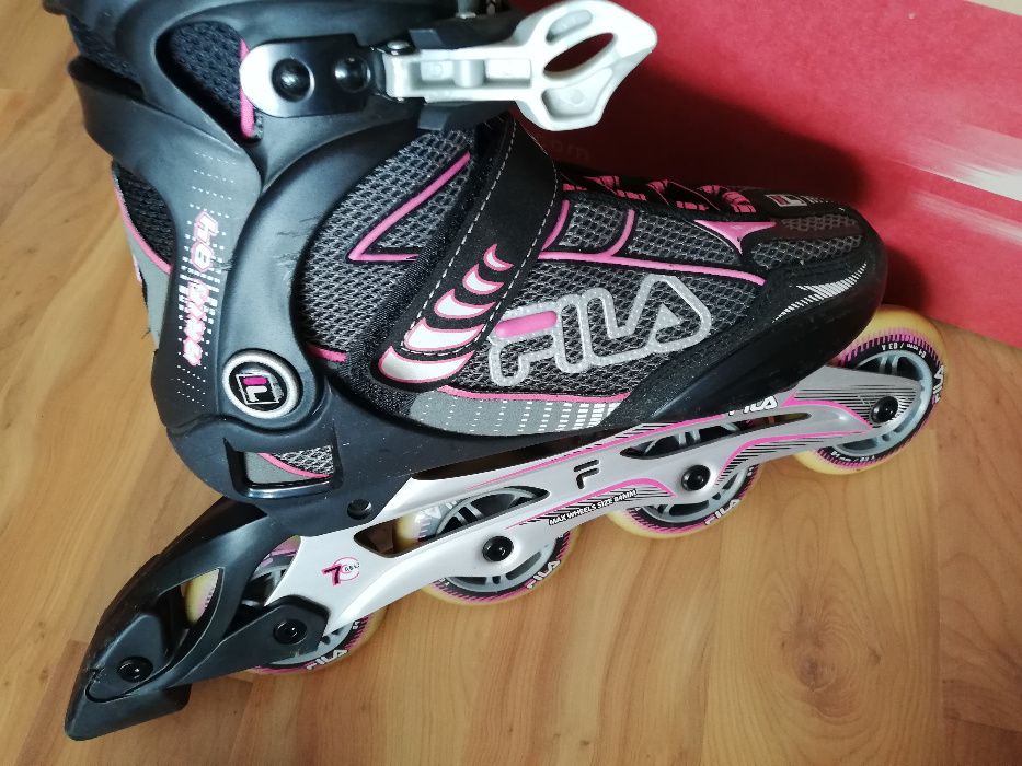 Rolki damskie Fila Aria 84mm black/magenta rozmiar 39