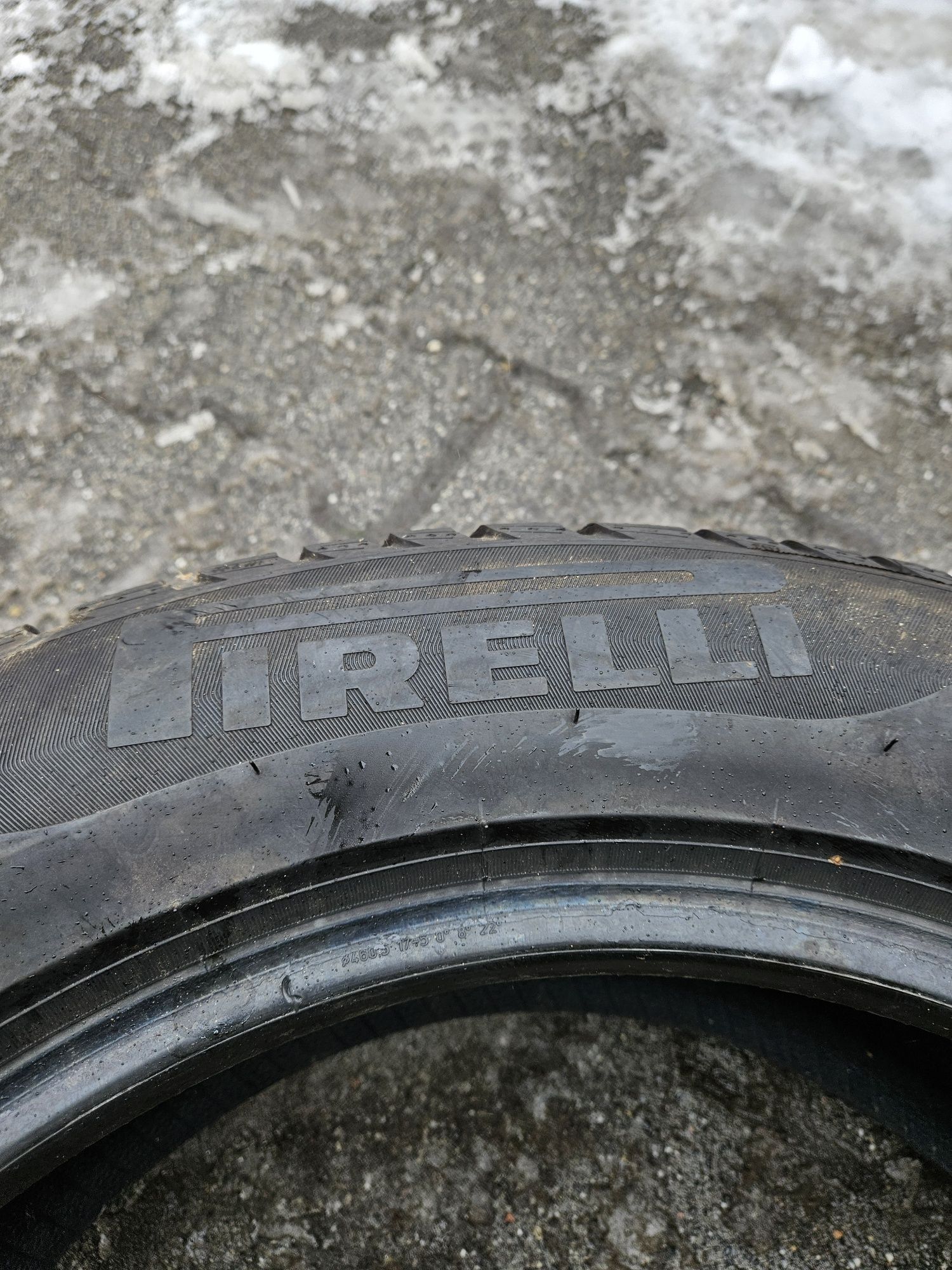 4szt 235/55/18 Pirelli 7mm dot3918r