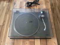 Gramofon  SANYO TP 1005U