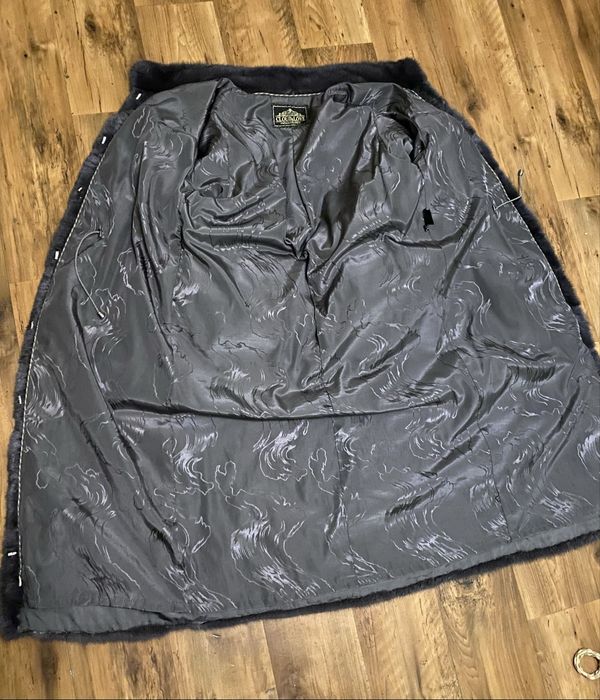 Надзивайна норкова шубка 48 р у фантастичному  кольорі « чорниця «