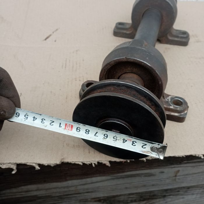 Вал циркулярной пилы. Циркулярка. Циркулярная пила