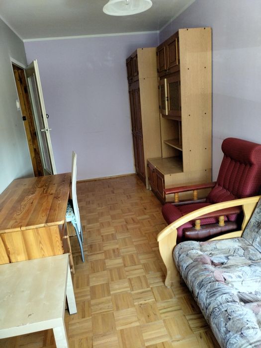 Pokój 12m2 w mieszkaniu 3pokojowym